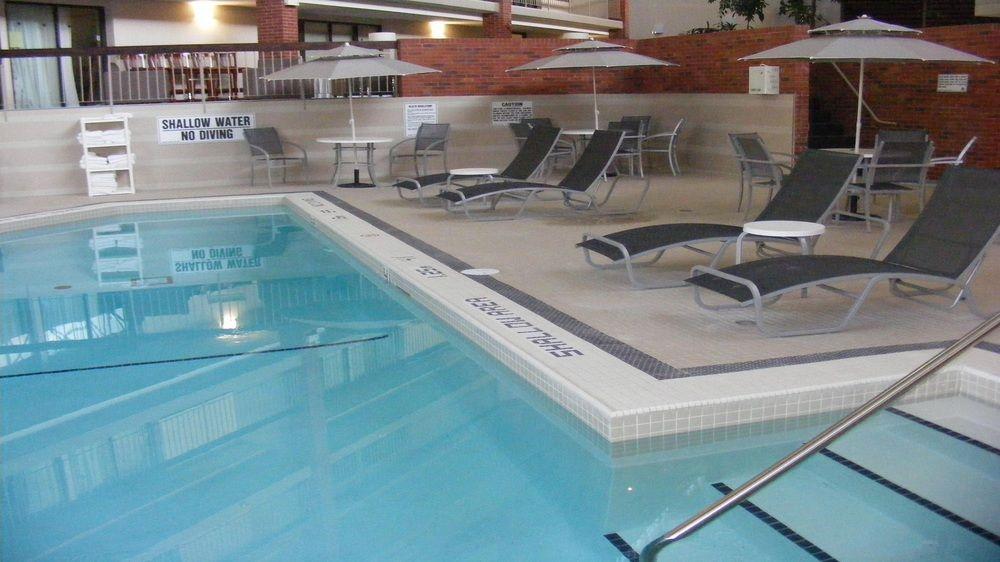 Holiday Inn Oakville Centre By Ihg Eksteriør billede