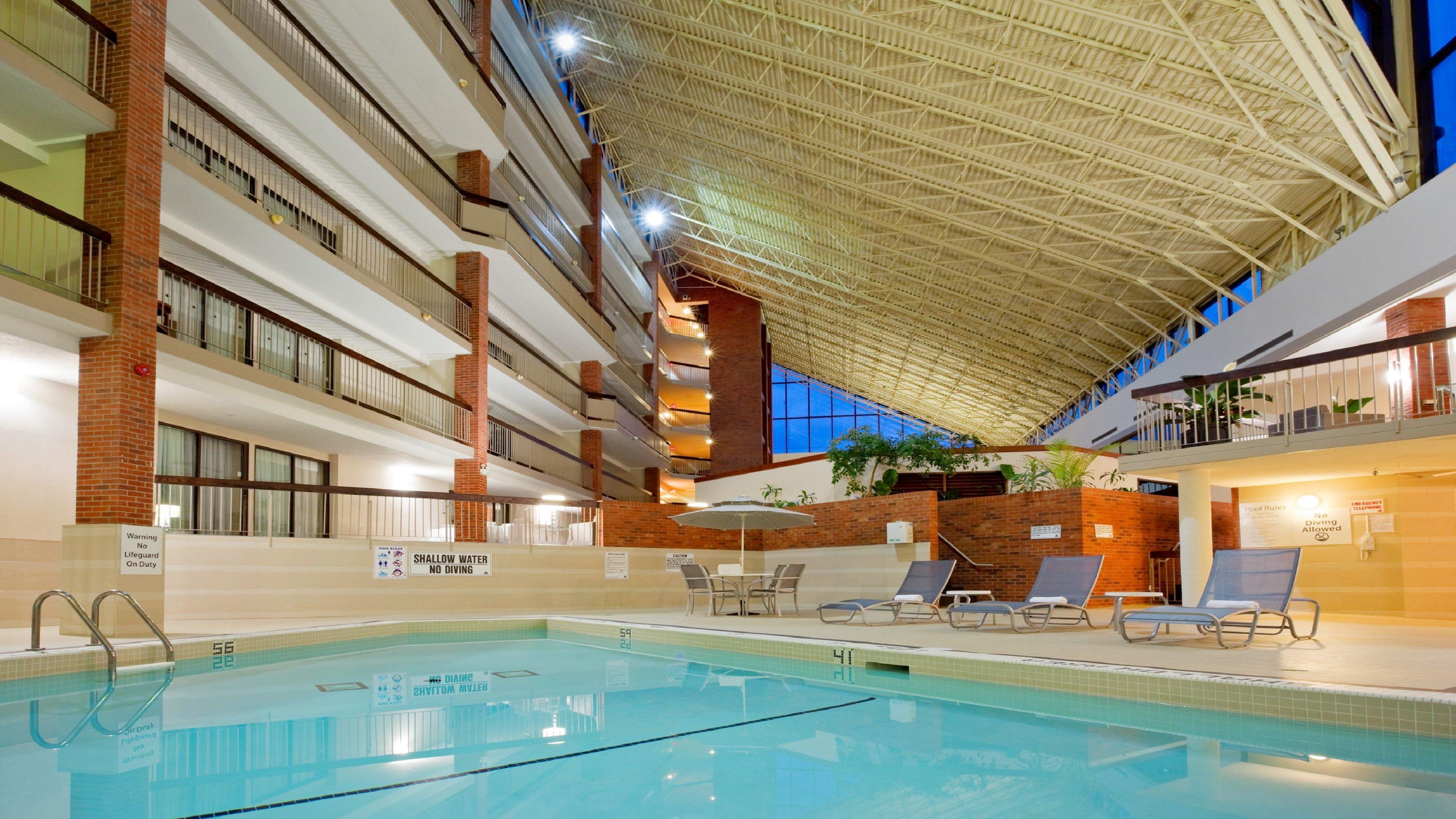 Holiday Inn Oakville Centre By Ihg Eksteriør billede