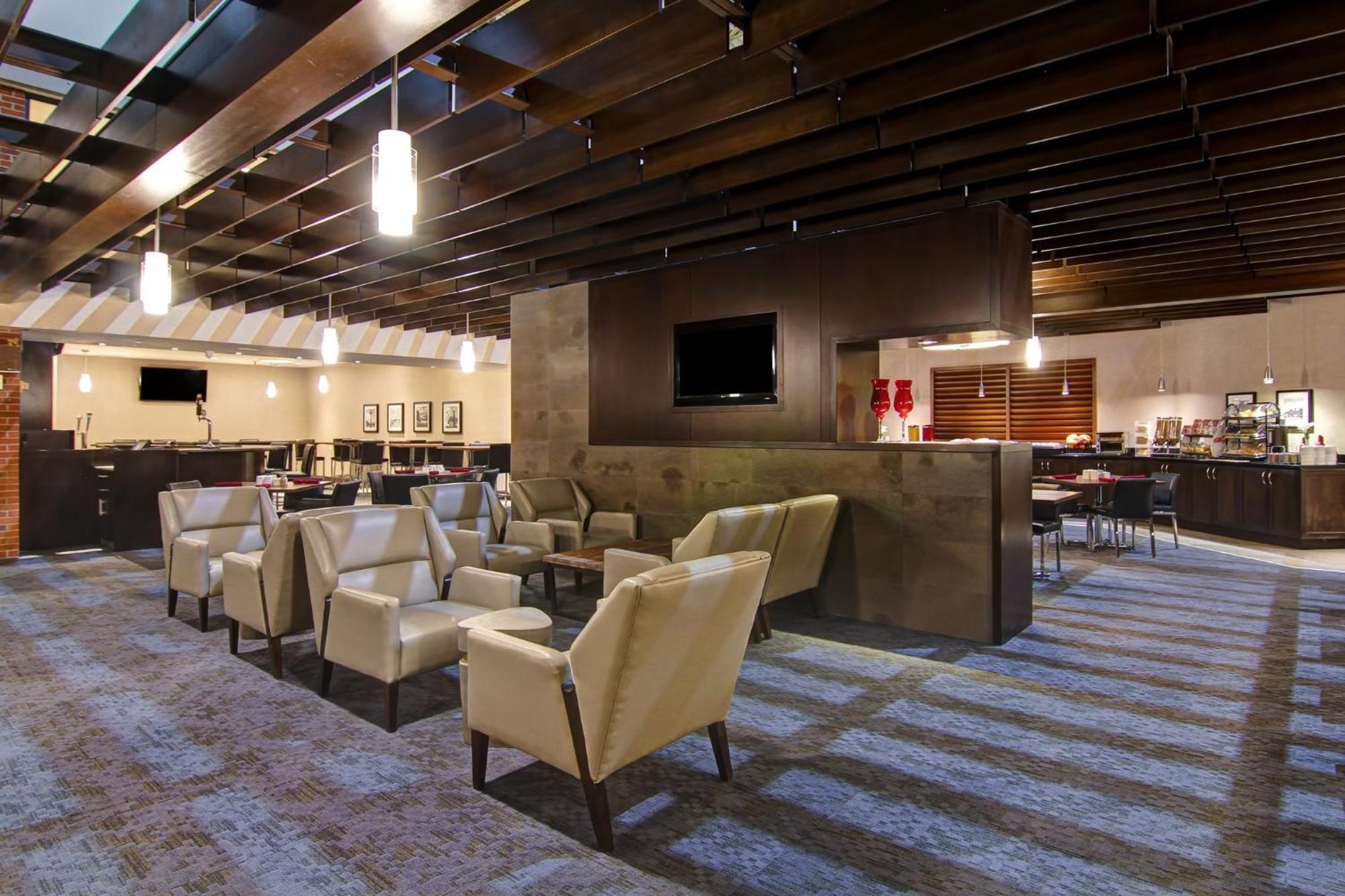 Holiday Inn Oakville Centre By Ihg Eksteriør billede