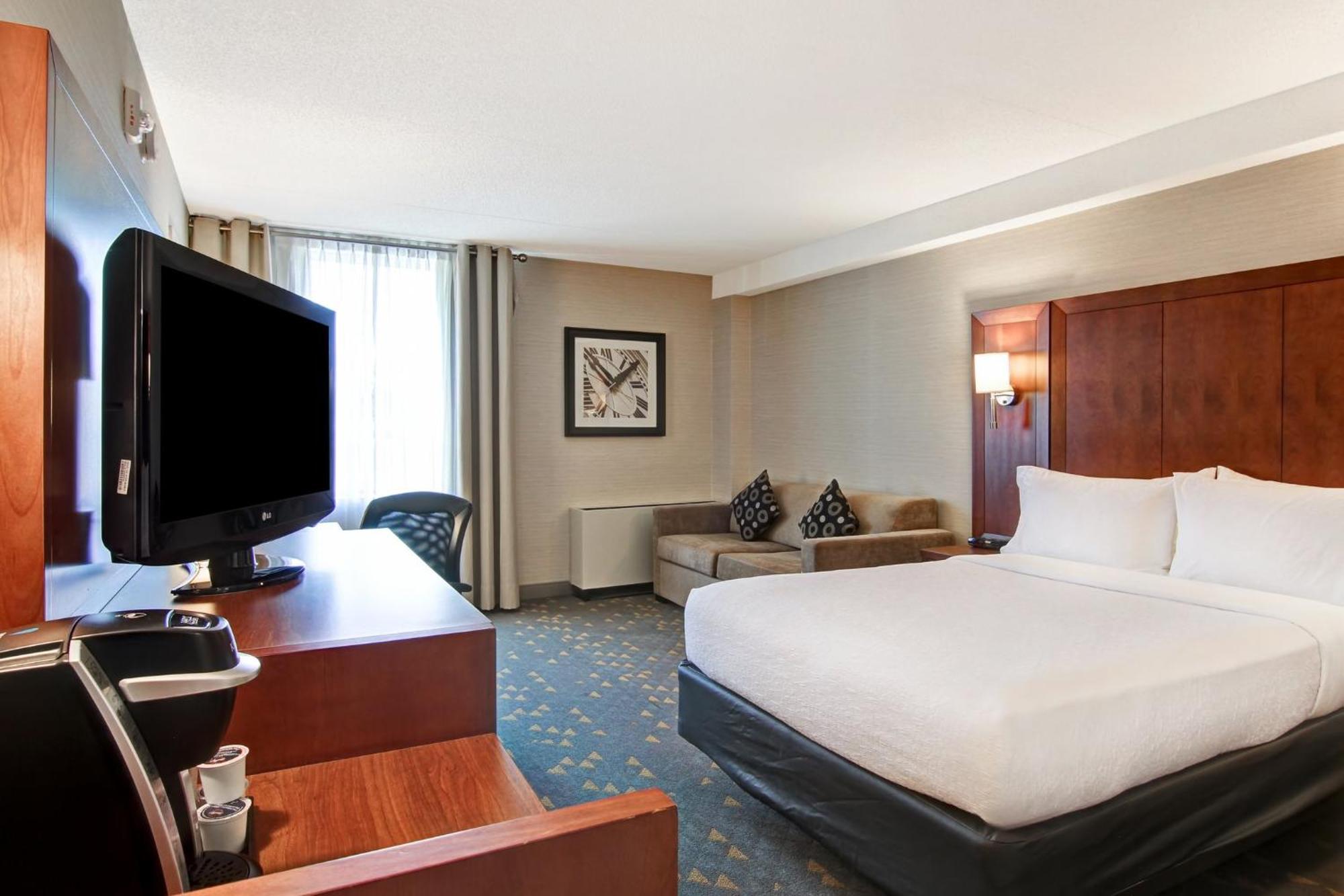 Holiday Inn Oakville Centre By Ihg Eksteriør billede