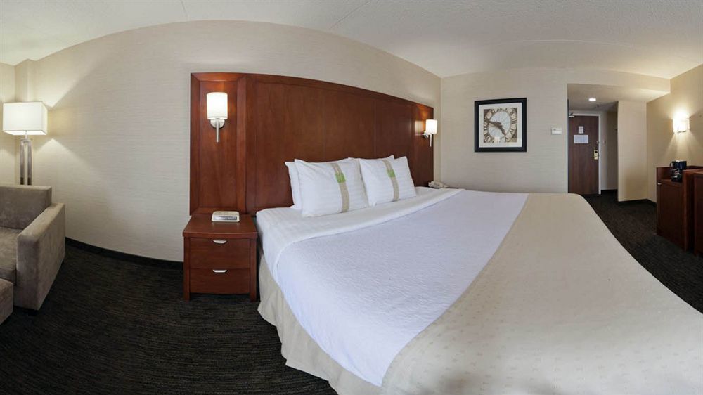 Holiday Inn Oakville Centre By Ihg Eksteriør billede